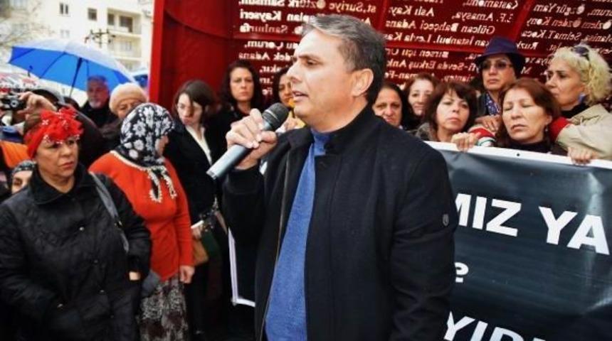 Antalya'da Kadınlardan 'yeter Artık' Eylemi