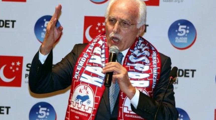 Mustafa Kamalak'tan Gazetecilere: Doğruyu Yazmazsanız, Tutarım Yakanızdan