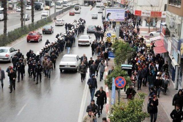 Hdp İl Başkanı Kaya: Devlet Öcalan Ile Görüşüyor, Biz Posteriyle Yürüyemiyoruz