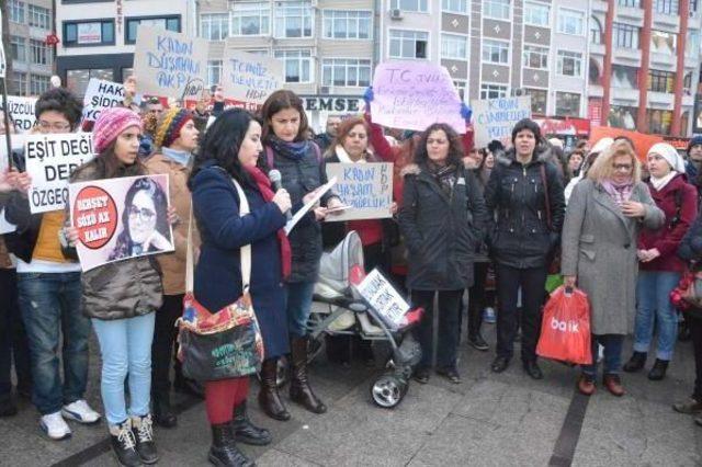 Çorlu'da Kadınlar Özgecan Için Yürüdü