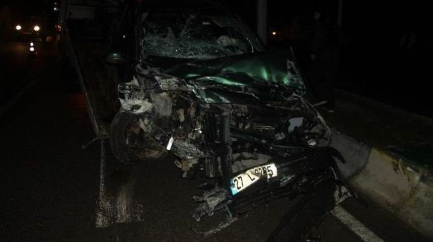 Gaziantep&rsquo;te Kaza: 2 Yaralı