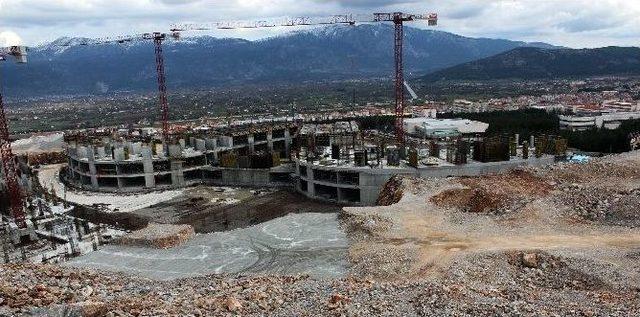 Hastane İnşaatının Yüzde 15’i Tamamlandı