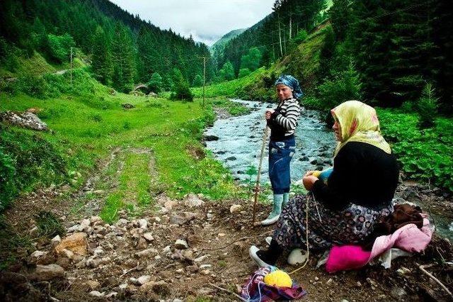 Karadeniz’in Sıra Dışı İnsanları Destekçilerini Bekliyor