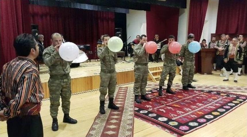 Mehmet&ccedil;ik Kavuk Sende İle Coştu