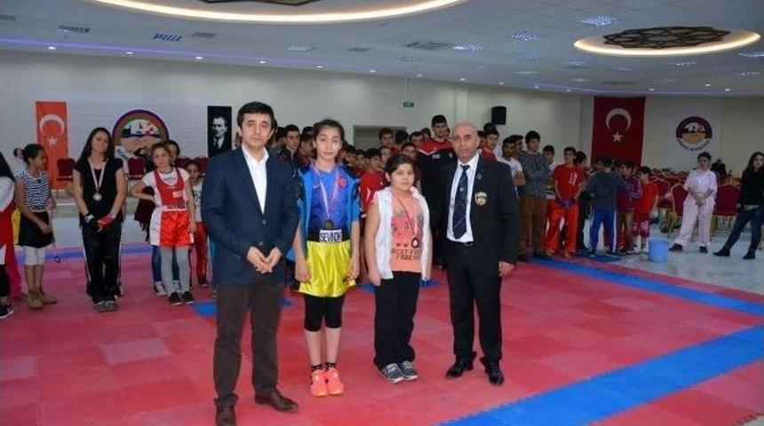 K&ouml;rfez, Wushu İl Şampiyonası&rsquo;na Damgasını Vurdu