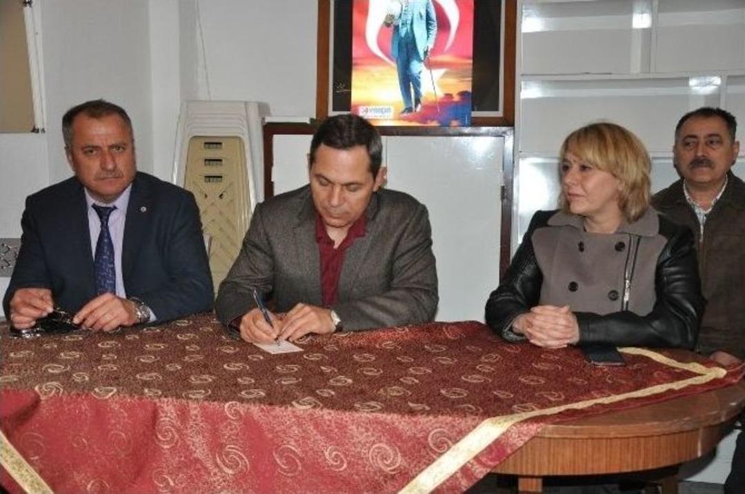 Uysal Hafta Sonunu Mahallelerde Ge&ccedil;irdi