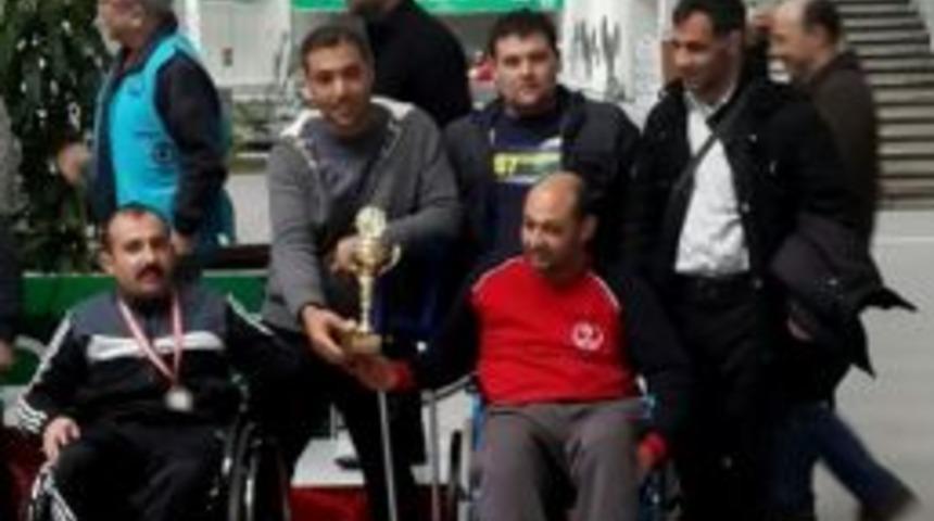 Engelli Sporculardan T&uuml;rkiye Şampiyonluğu
