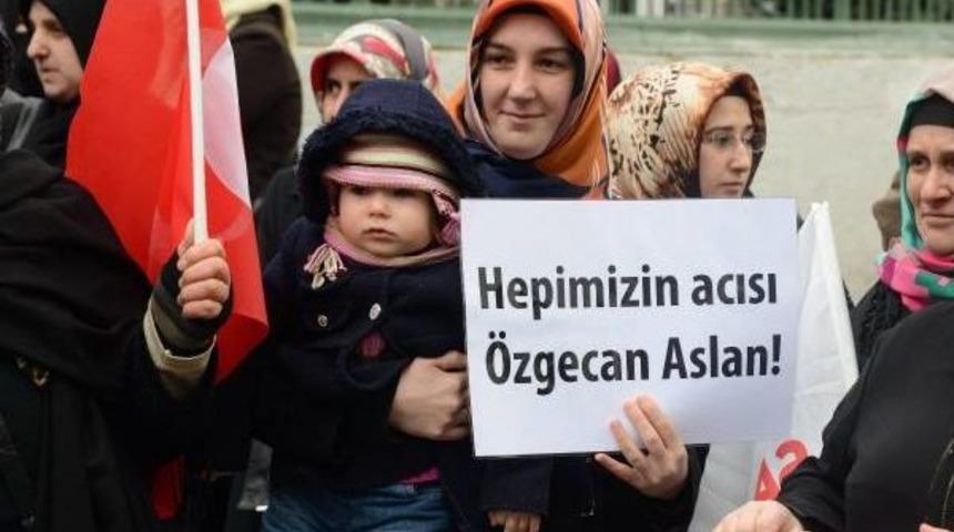 Saadet Partili Kadınlar: İdam Cezası Yeniden Uygulamaya Konulsun