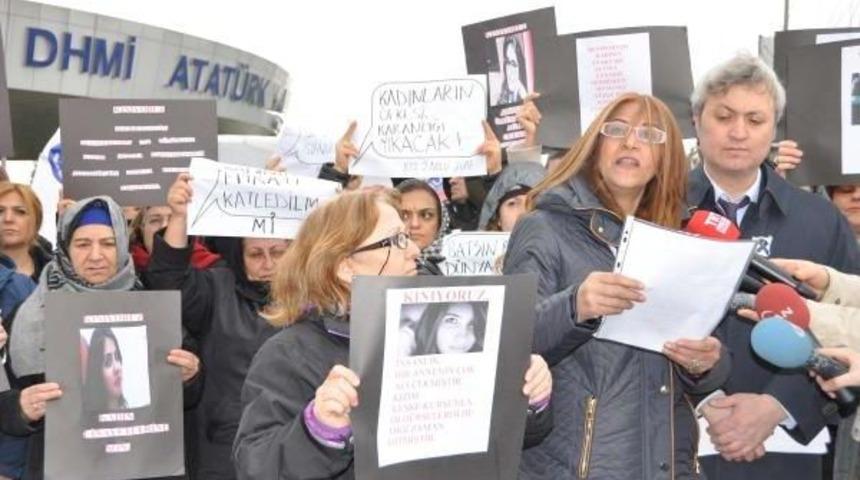 Atat&uuml;rk  Havalimanı'nda &Ouml;zgecan Aslan I&ccedil;in Protesto