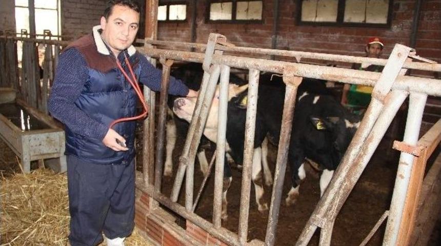 Mhp&rsquo;li Eryılmaz &Ccedil;ift&ccedil;inin Sorunlarına Dikkat &Ccedil;ekti