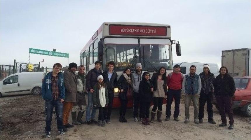 K&ouml;pek Barınma Evine Hafta Sonu Ziyaretleri Devam Ediyor