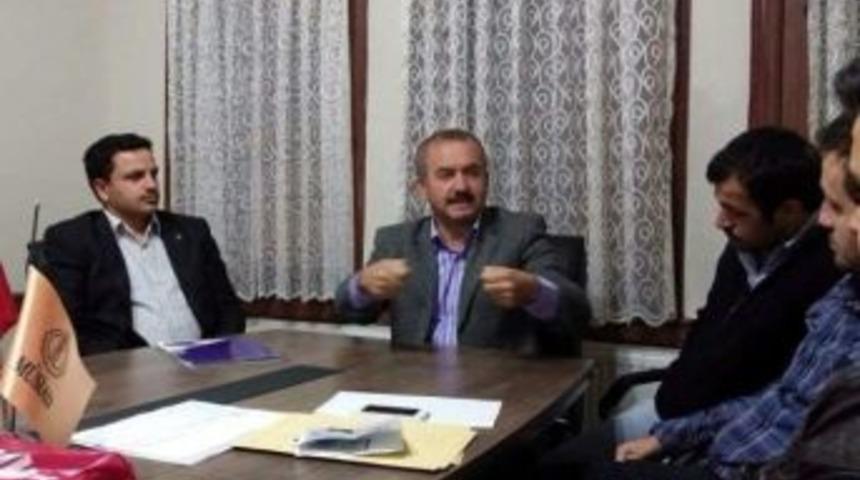 Ey&uuml;p Uğur: M&uuml;cahit K&ouml;ksal, M&uuml;siad&rsquo;ı Siyasi Hedefi İ&ccedil;in Kullanmak İstedi