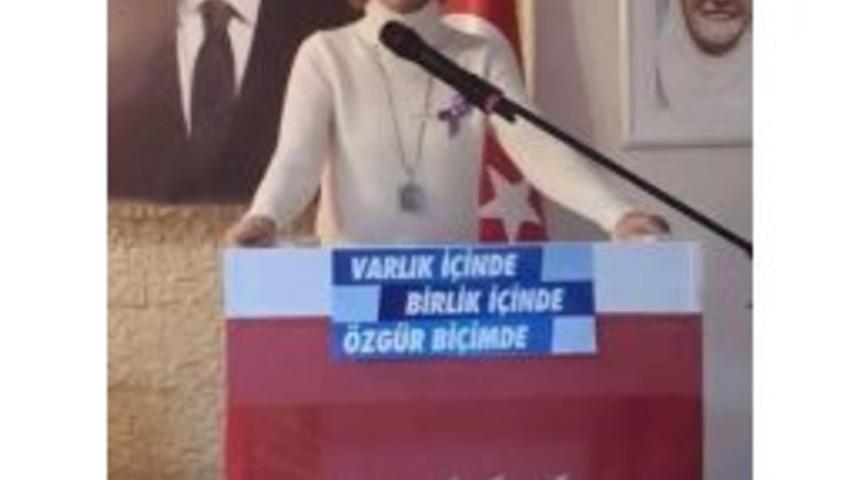 Ayvalık Chp&rsquo;de 4. Aday Elif G&uuml;naydın Kaynak