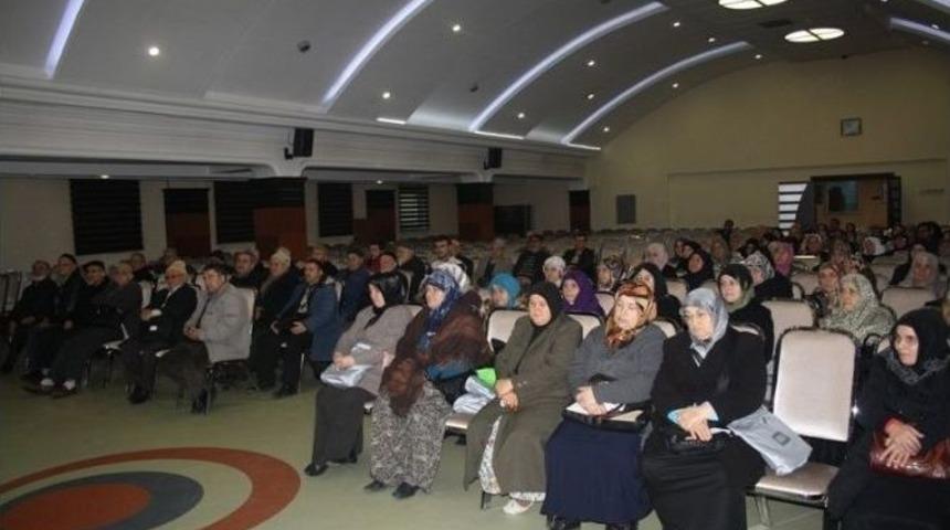 Umre Yolcularına Seminer