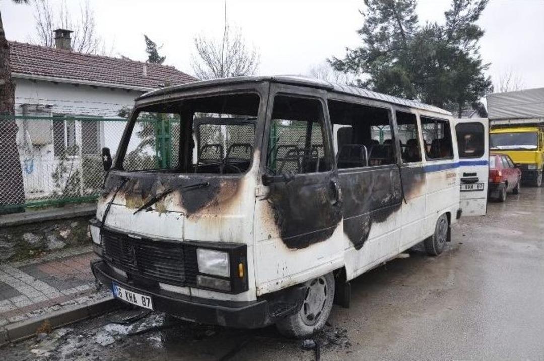 İneg&ouml;l&rsquo;de K&uuml;le D&ouml;nen Minib&uuml;ste Kundaklama Ş&uuml;phesi