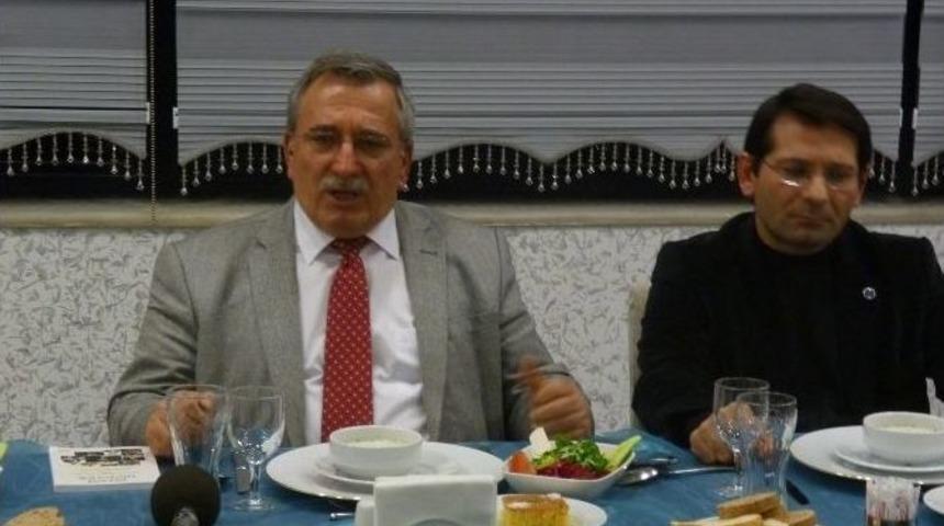 Hanefi Bostan G&ouml;revini Mustafa Kavlu&rsquo;ya Devretti