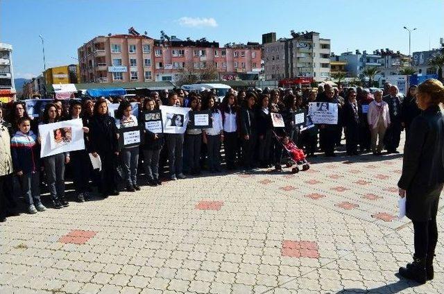 Dalamanlı Kadınlar Özgecan İçin Yürüdü