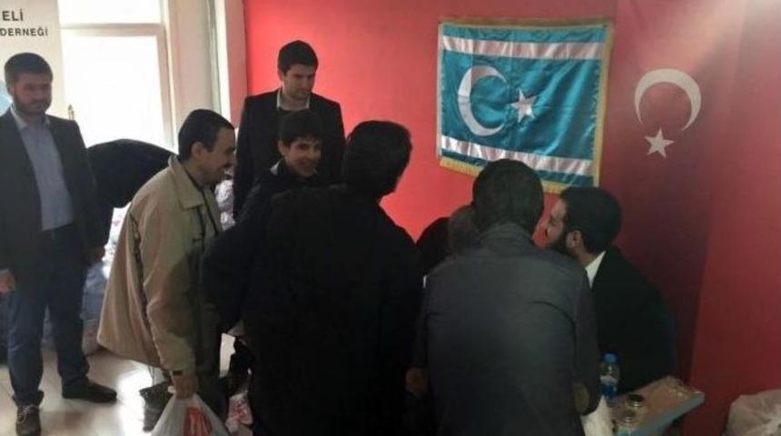 &Uuml;lk&uuml; Ocakları Eğitim Vakfından T&uuml;rkmen Ailelere Yardım