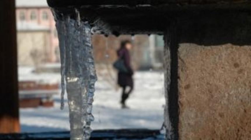 Doğu&rsquo;da En Soğuk Gece Kars&rsquo;ta Yaşandı