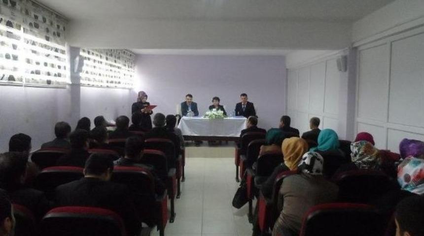 Beşiri İl&ccedil;esinde Kursiyerlere Hindi Yetiştiriciliği Sertifika T&ouml;reni