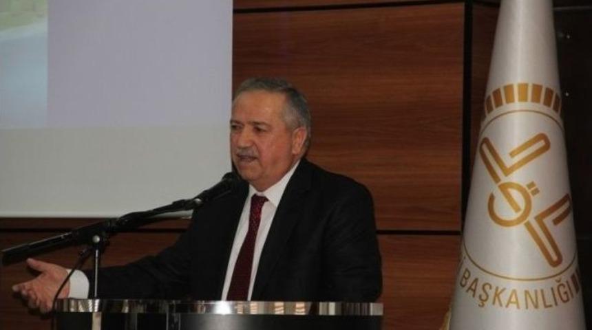 Sakarya M&uuml;ft&uuml;l&uuml;ğ&uuml; Gen&ccedil;lik Projesi Eğitim Seminerleri Devam Ediyor