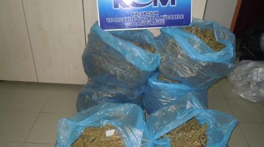 40 Kilo Esrar Ele Ge&ccedil;irildi