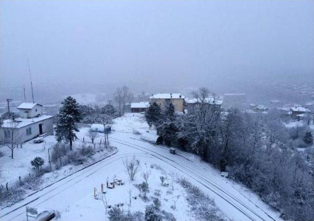 Bartın'da Etkili Kar Yağışı