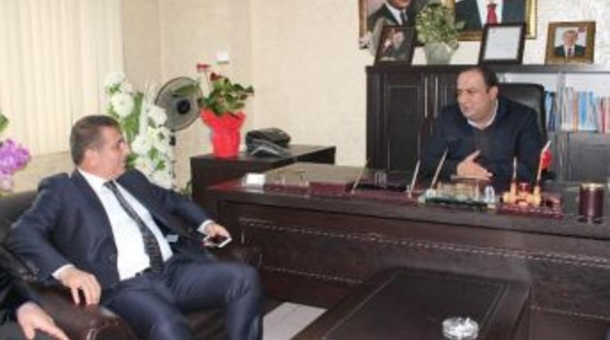 Ak Parti Milletvekili Aday Adayı Abdullah Atik Ziyaretlerini S&uuml;rd&uuml;r&uuml;yor