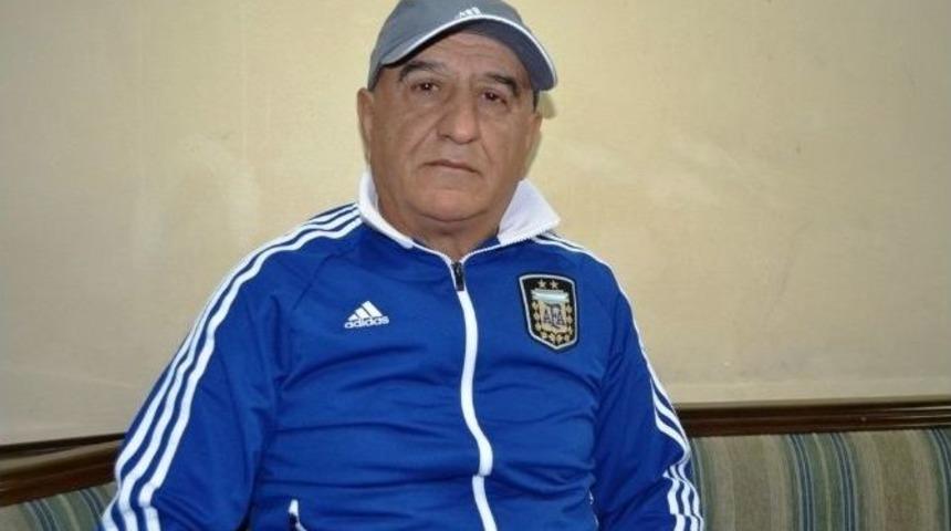 K&ouml;rfez Şampiyonu Altınova &Ccedil;ok Programlı Anadolu Lisesi Futbolda Hedef B&uuml;y&uuml;tt&uuml;