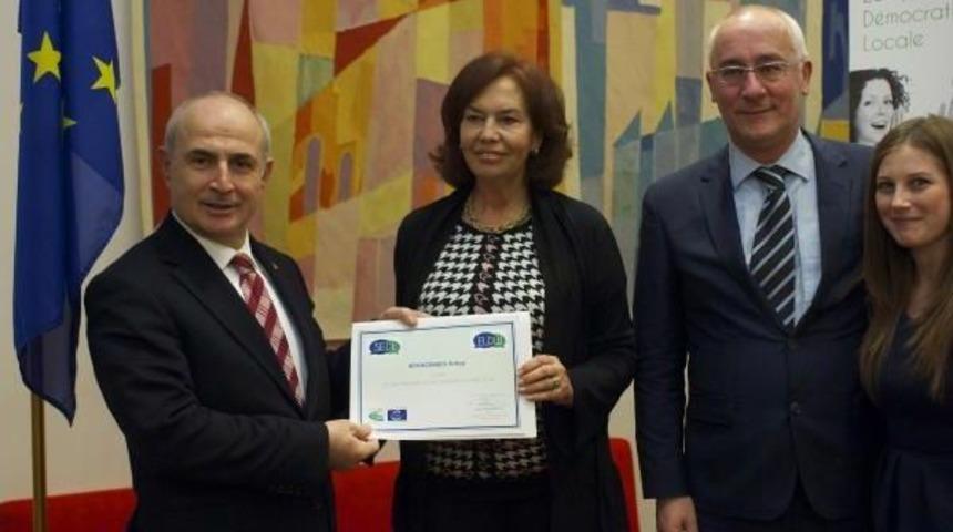 B&uuml;y&uuml;k&ccedil;ekmece Belediyesi 3'&uuml;nc&uuml; Kez "avrupa 12 Yıldız Şehir" &Uuml;nvanı Aldı