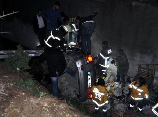 Adana'da Trafik Kazasında 2 Şair Öldü, 2 Kişi De Yaralandı (2)- Yeniden