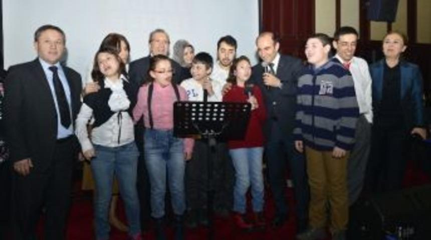 Engellilere Moral Gecesi