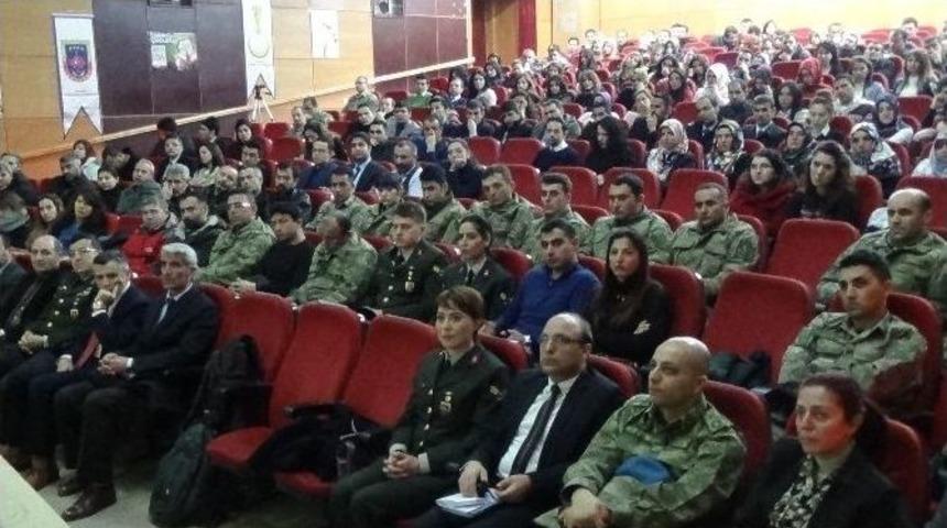 Hakkari&rsquo;de &ldquo;kaybolmayan &Ccedil;ocuklar" Konferansı