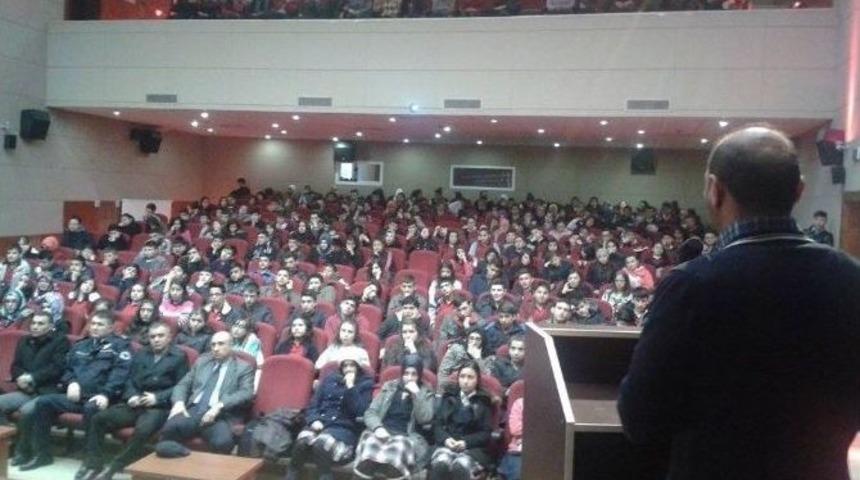 Develi&rsquo;de &Ouml;ğrencilere Siber Su&ccedil;lar Konusunda Simenir Verildi