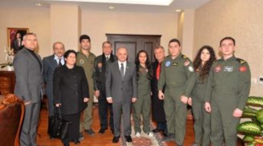 Vali &Ccedil;akacak Thk Y&ouml;netimini Kabul Etti