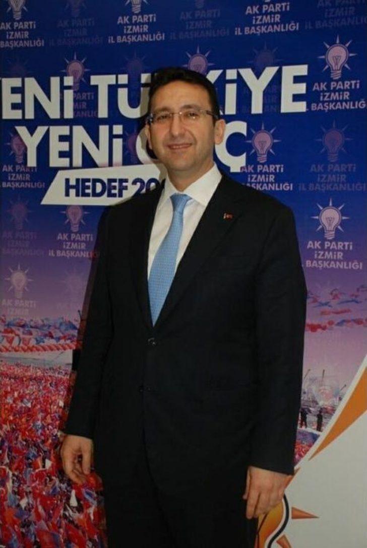 Başbakan Davutoğlu'nun Öğrencisi Turhan Vekillik Yolunda G1