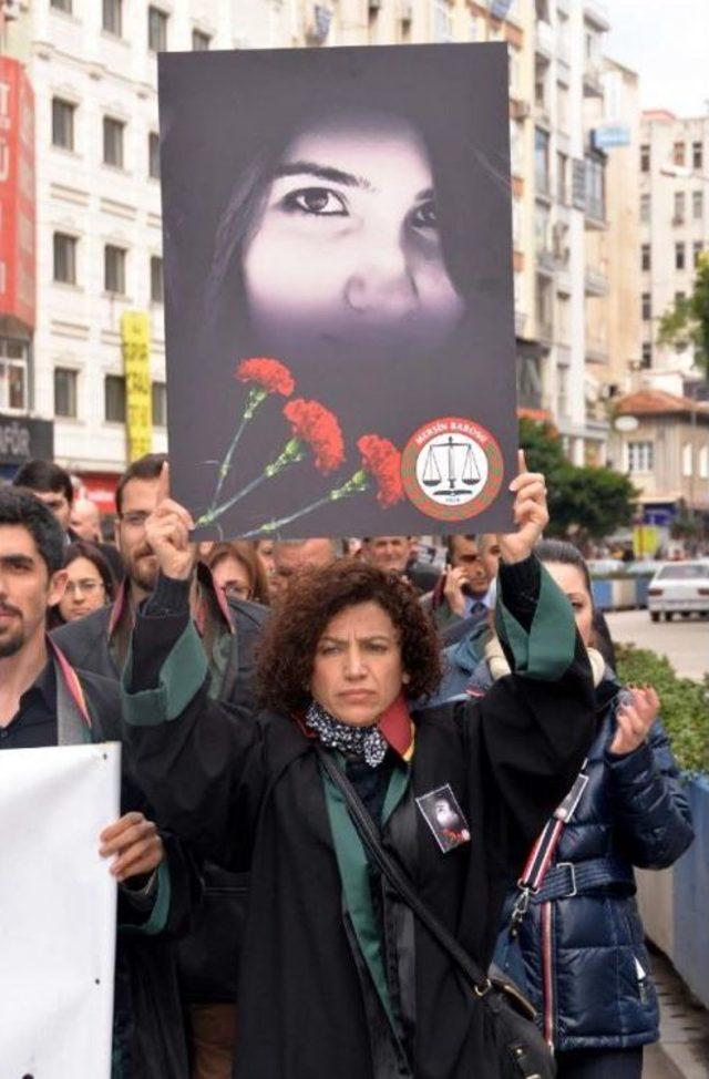 Mersin'de Hukukçular, Iç Güvenlik Paketine Tepki Gösterdi