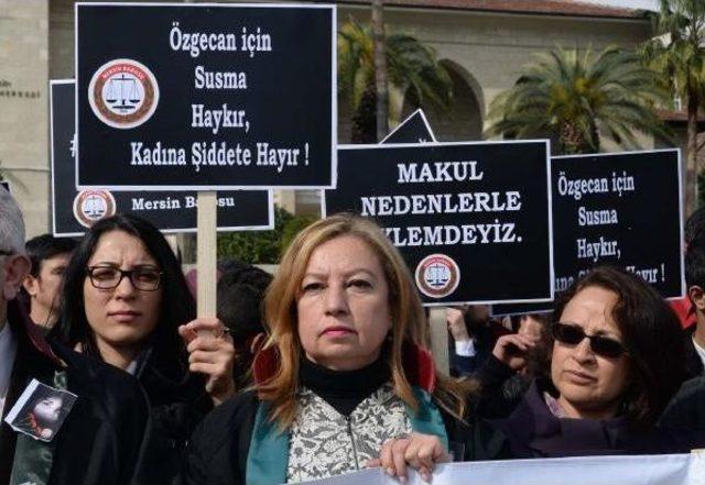 Mersin'de Hukukçular, Iç Güvenlik Paketine Tepki Gösterdi