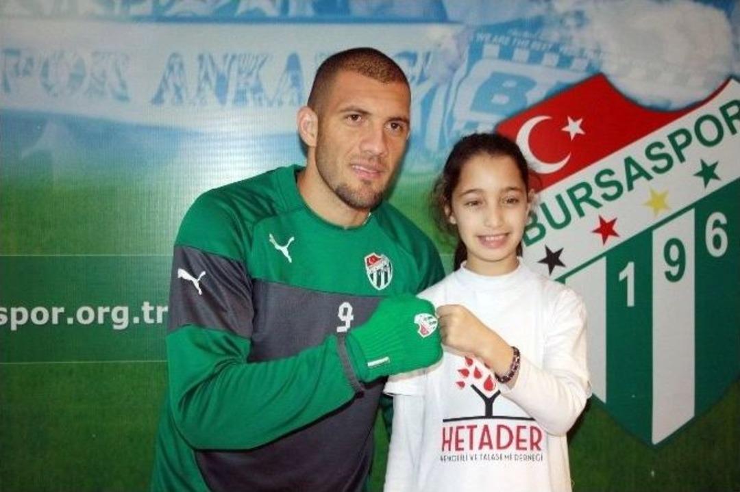 Bursasporlu Futbolculardan Talasemili &Ccedil;ocuklara Anlamlı Destek