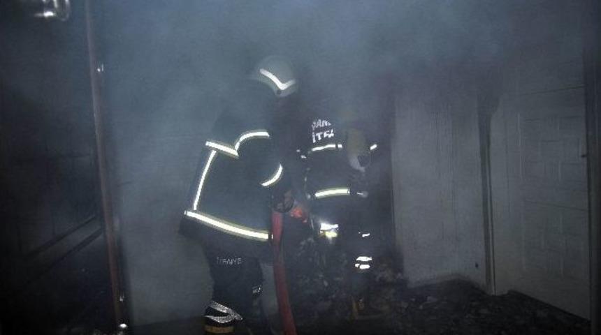 Şanlıurfa&rsquo;da Yanan Evde Maddi Hasar Oluştu