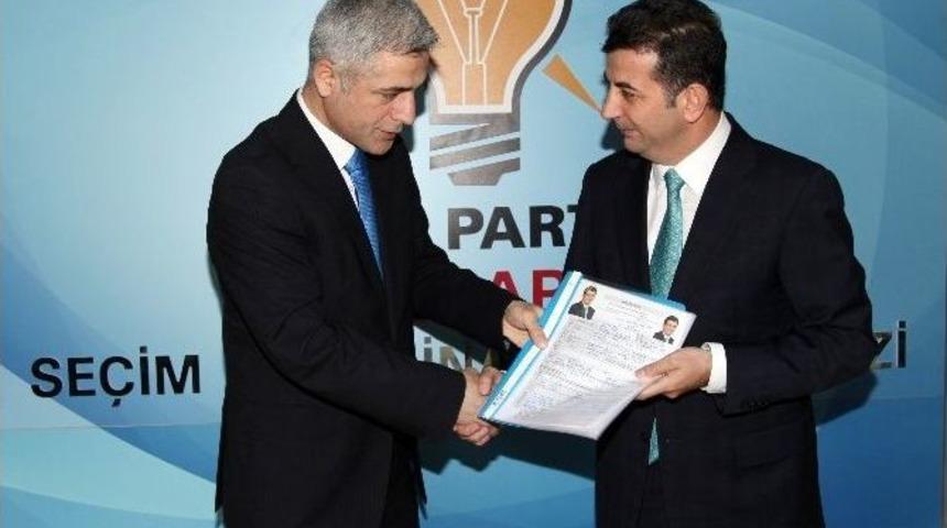 Prof.dr. Ban, Resmen Başvurusunu Yaptı