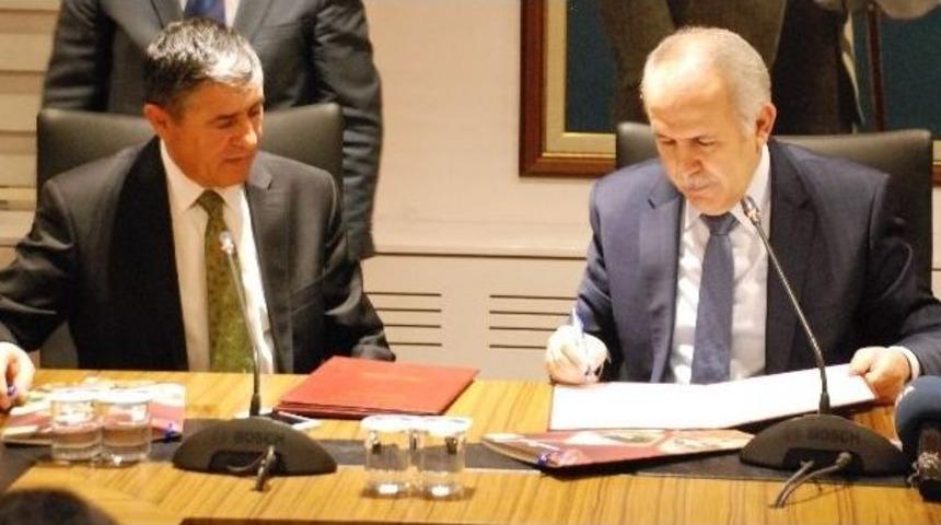 24 Derslikli Okulun Protokol&uuml; İmzalandı