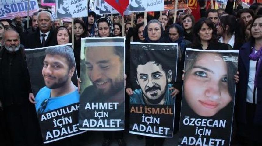 Ahmet Atakan Doğum G&uuml;n&uuml;nde Anıldı