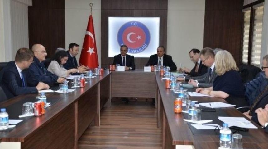 Bm G&uuml;venlik Konseyi Heyeti Vali Tapsız&rsquo;ı Ziyaret Etti