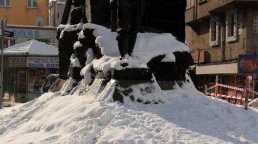 Zonguldak&rsquo;Ta Kar Ulaşımı Aksattı