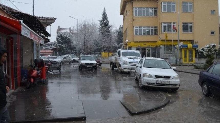 Emniyetten Kaldırım Uyarısı