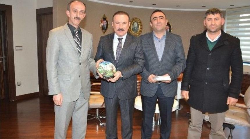 Karabağ Azatlık Teşkilatı &Uuml;yelerinden Başkan Doğan&rsquo;a Ziyaret