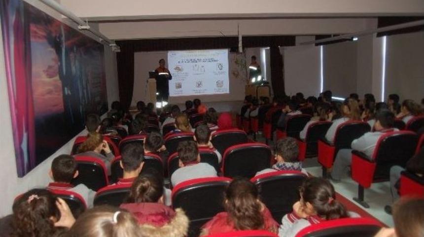Afad &Ouml;rencileri Bilgilendiriyor