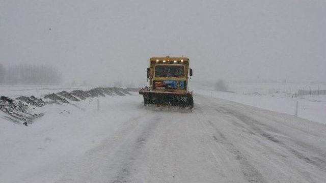 Yozgat’ta Kar Hayatı Olumsuz Etkiledi