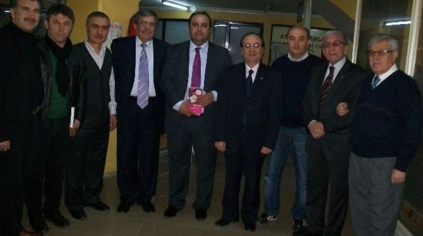 Tbmm Eski Başkan M&uuml;şaviri Cengiz Sağlam&rsquo;dan Emirdağlılar Derneği&rsquo;ne Ziyaret
